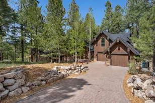 1874 E Myrtlewood Ct, Flagstaff, AZ 86005 - Photo 2