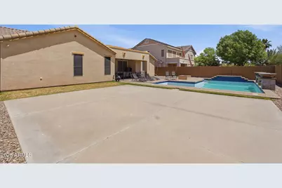 14325 W Banff Lane, Surprise, AZ 85379 - Photo 24