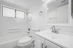 924 E Wagoner Rd, Phoenix, AZ 85022 - Photo 20