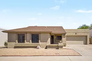 924 E Wagoner Rd, Phoenix, AZ 85022 - Photo 1