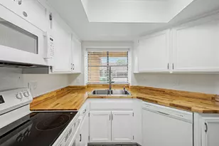 924 E Wagoner Rd, Phoenix, AZ 85022 - Photo 6