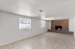 7422 W Turney Ave, Phoenix, AZ 85033 - Photo 16