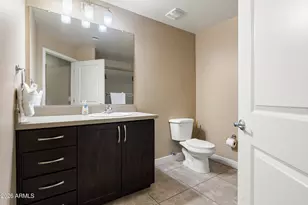 5450 E Deer Valley Dr, Phoenix, AZ 85054 - Photo 18