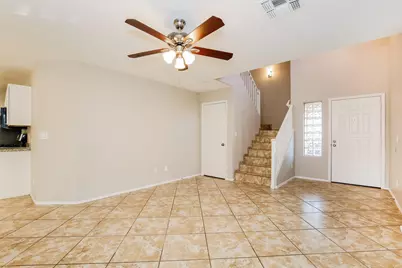 1905 N 129th Avenue, Avondale, AZ 85392 - Photo 4