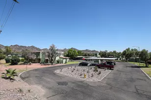 801 E North Ln, Phoenix, AZ 85020 - Photo 32
