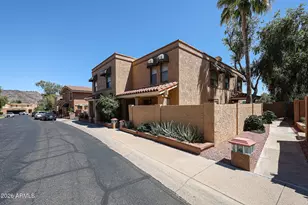 801 E North Ln, Phoenix, AZ 85020 - Photo 1