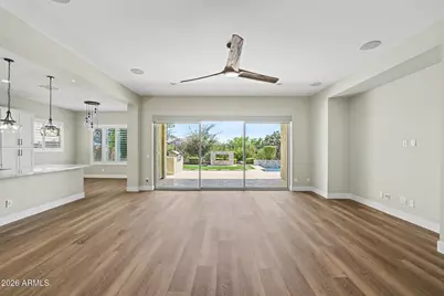 10331 E Thornton Avenue, Mesa, AZ 85212 - Photo 6