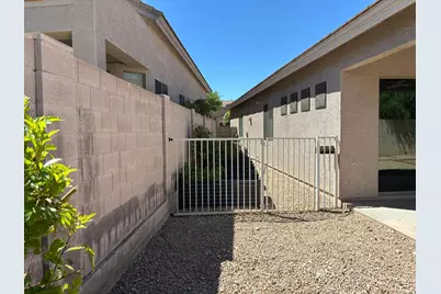 10454 W Foothill Drive, Peoria, AZ 85383 - Photo 38