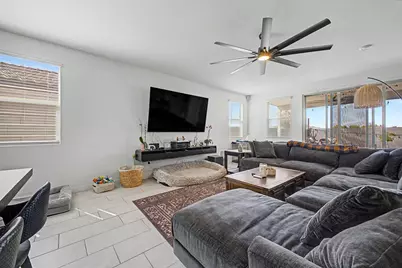 2548 W Grenadine Road, Phoenix, AZ 85041 - Photo 8