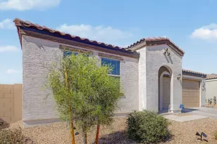 2548 W Grenadine Rd, Phoenix, AZ 85041 - Photo 4