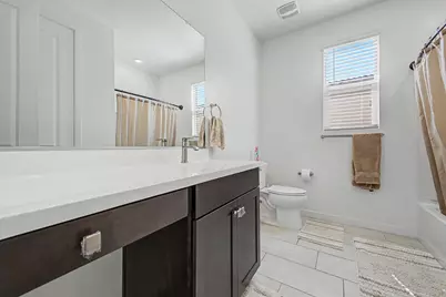 2548 W Grenadine Road, Phoenix, AZ 85041 - Photo 24