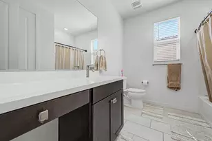 2548 W Grenadine Rd, Phoenix, AZ 85041 - Photo 24