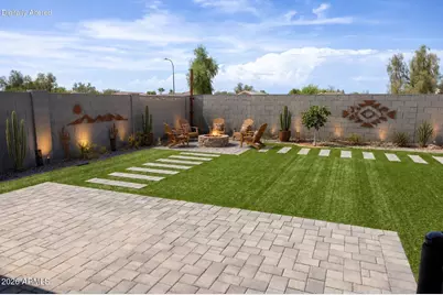 2548 W Grenadine, Phoenix, AZ 85041 - Photo 30