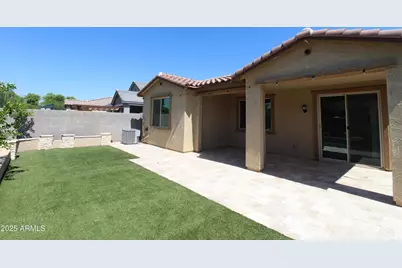 637 E Buckingham Avenue, Gilbert, AZ 85297 - Photo 4