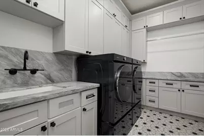 4517 N 39th Street, Phoenix, AZ 85018 - Photo 38