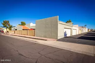 5829 E Nance St, Mesa, AZ 85215 - Photo 40