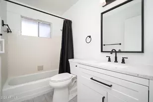 10428 W Deanne Dr, Sun City, AZ 85351 - Photo 24