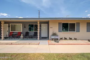 10428 W Deanne Dr, Sun City, AZ 85351 - Photo 2