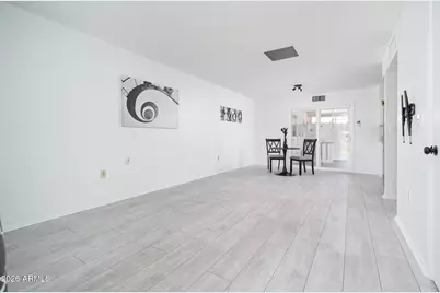 10428 W Deanne Drive, Sun City, AZ 85351 - Photo 18