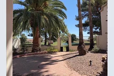 7814 E Clinton Street, Scottsdale, AZ 85260 - Photo 6