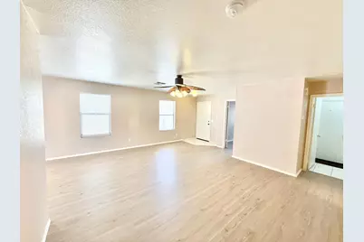 13462 W Young Street, Surprise, AZ 85374 - Photo 4