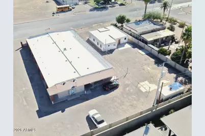 206 N Sunshine Boulevard, Eloy, AZ 85131 - Photo 1
