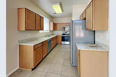 11418 W Locust Lane, Avondale, AZ 85323 - Photo 4
