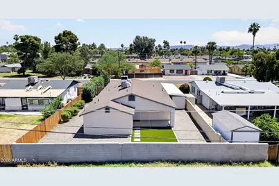 2726 E Fairmount Avenue, Phoenix, AZ 85016 - Photo 38