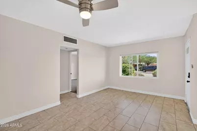 2726 E Fairmount Avenue, Phoenix, AZ 85016 - Photo 10