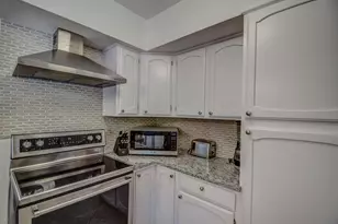 8420 E Keim Dr, Scottsdale, AZ 85250 - Photo 16