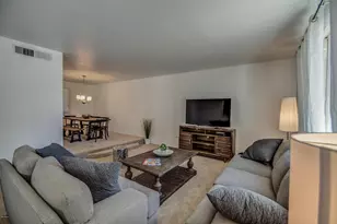 8420 E Keim Dr, Scottsdale, AZ 85250 - Photo 6