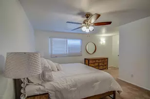 8420 E Keim Dr, Scottsdale, AZ 85250 - Photo 32