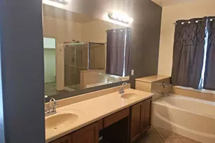 18515 W Caribbean Ln, Surprise, AZ 85388 - Photo 16