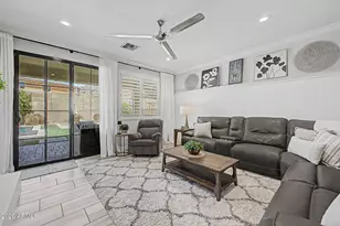 10328 W Alyssa Ln, Peoria, AZ 85383 - Photo 6