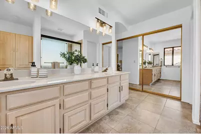 9411 W Kerry Lane, Peoria, AZ 85382 - Photo 20