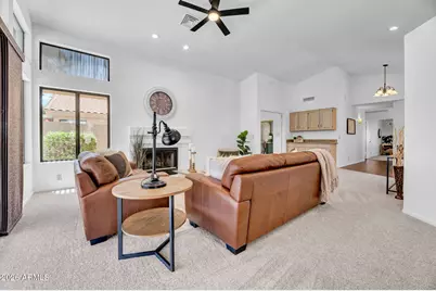 9411 W Kerry Lane, Peoria, AZ 85382 - Photo 12