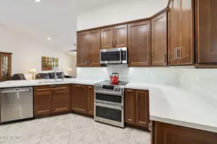 10909 E Watford Dr, Sun Lakes, AZ 85248 - Photo 18