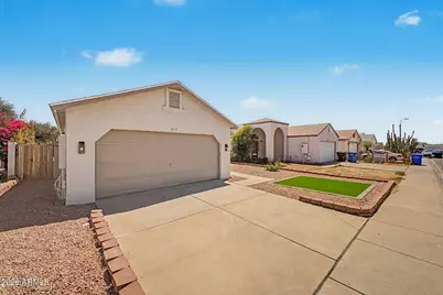 8915 W Vale Drive, Phoenix, AZ 85037 - Photo 2