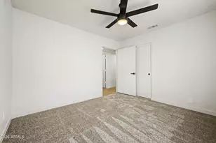 8915 W Vale Dr, Phoenix, AZ 85037 - Photo 16