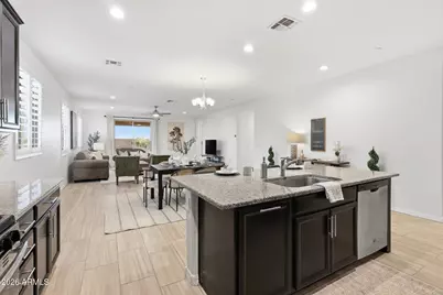 11597 W Andrew Lane, Peoria, AZ 85383 - Photo 6