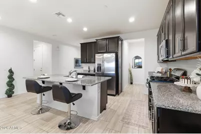 11597 W Andrew Lane, Peoria, AZ 85383 - Photo 8