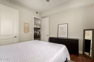 7300 E Earll Dr, Scottsdale, AZ 85251 - Photo 22