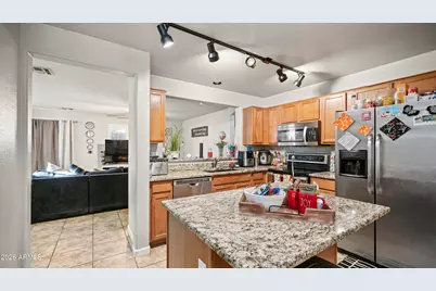 1462 W 19th Avenue, Apache Junction, AZ 85120 - Photo 2