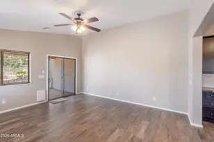 7007 W Getty Dr, Phoenix, AZ 85043 - Photo 8
