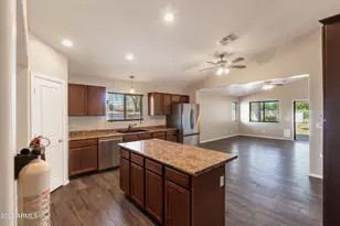 7007 W Getty Dr, Phoenix, AZ 85043 - Photo 6