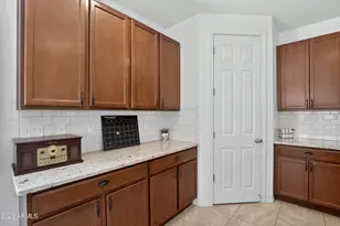 4159 W Kirkland Ave, San Tan Valley, AZ 85144 - Photo 10