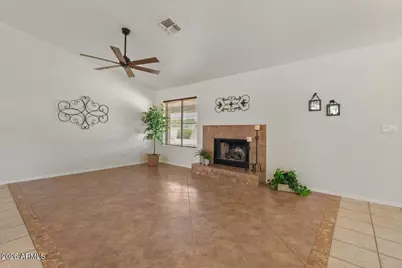 7821 N 173rd Avenue, Waddell, AZ 85355 - Photo 10