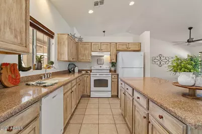 7821 N 173rd Avenue, Waddell, AZ 85355 - Photo 14