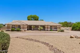 7821 N 173rd Ave, Waddell, AZ 85355 - Photo 6