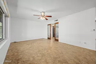 3023 S Carriage Ln, Mesa, AZ 85202 - Photo 2